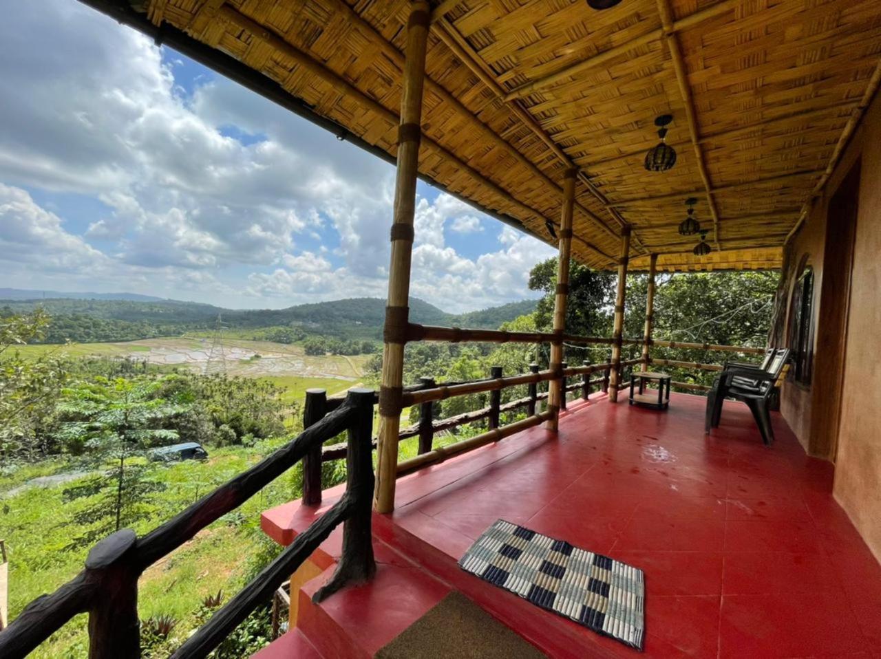 Angels Nest Home Stay 2 Acra Private Plantation Mountain Area Balconey Sunrice View Nearby Ngarhole Wild Life , Tholpetty Wild Life , Pakshipathalam Bird Santuary , Kuruva Island # Thirunelly & Thrissilery Temple Near By Secure Stay Wayanad Kerala Chegāt Esterno foto